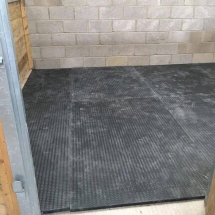 24mm EVA Cushioned Horse Stable Mat - 4pcs