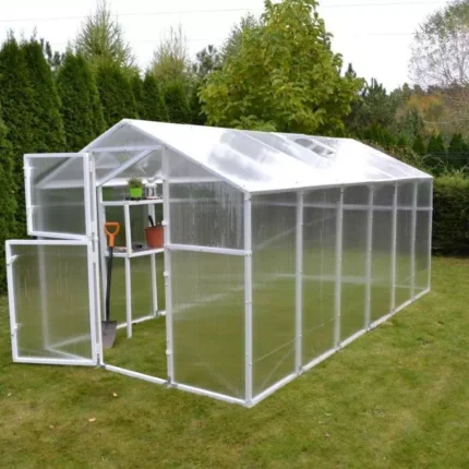 Walk-In Polycarbonate Greenhouse